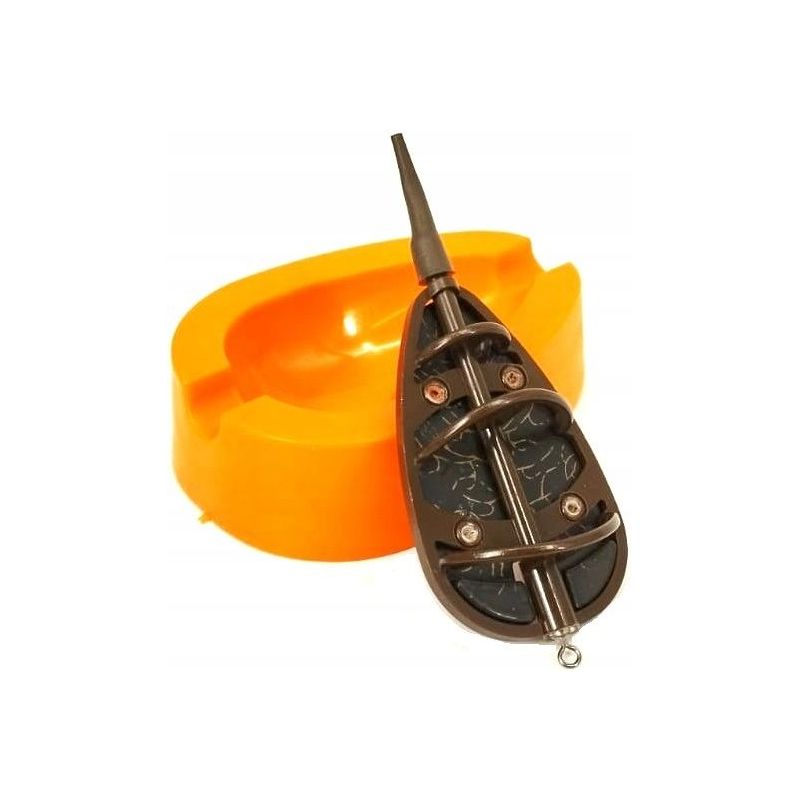 KOSZYCZEK MAD CARP METHOD FEEDER NR 3 35g +FOREMKA KOSZYCZEK MAD CARP METHOD FEEDER NR 3 35g +FOREMKA