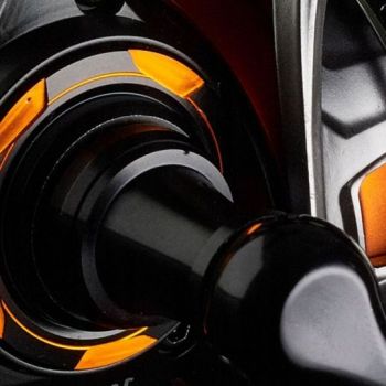 KOŁOWROTEK SAVEGE GEAR SG6 4000H FD 8+1BB