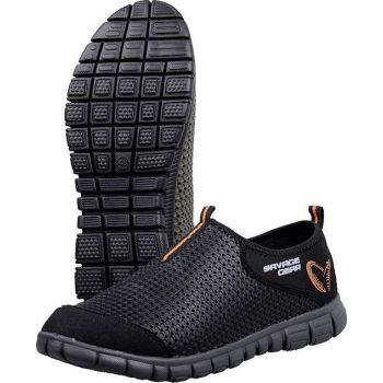 BUTY SAVAGE GEAR COOLFIT ROZ 44 BLACK