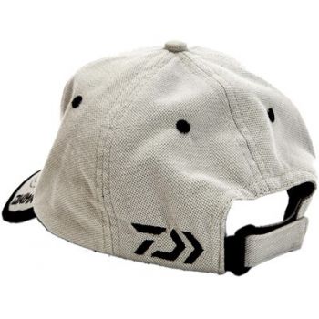 CZAPKA Z DASZKIEM DAIWA DC7