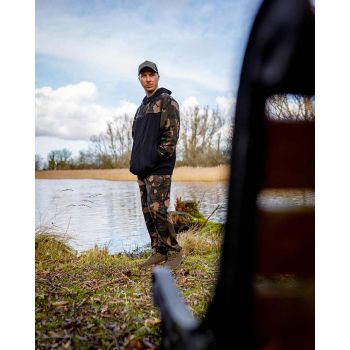 LW BLack / Camo Split Zip Hoody