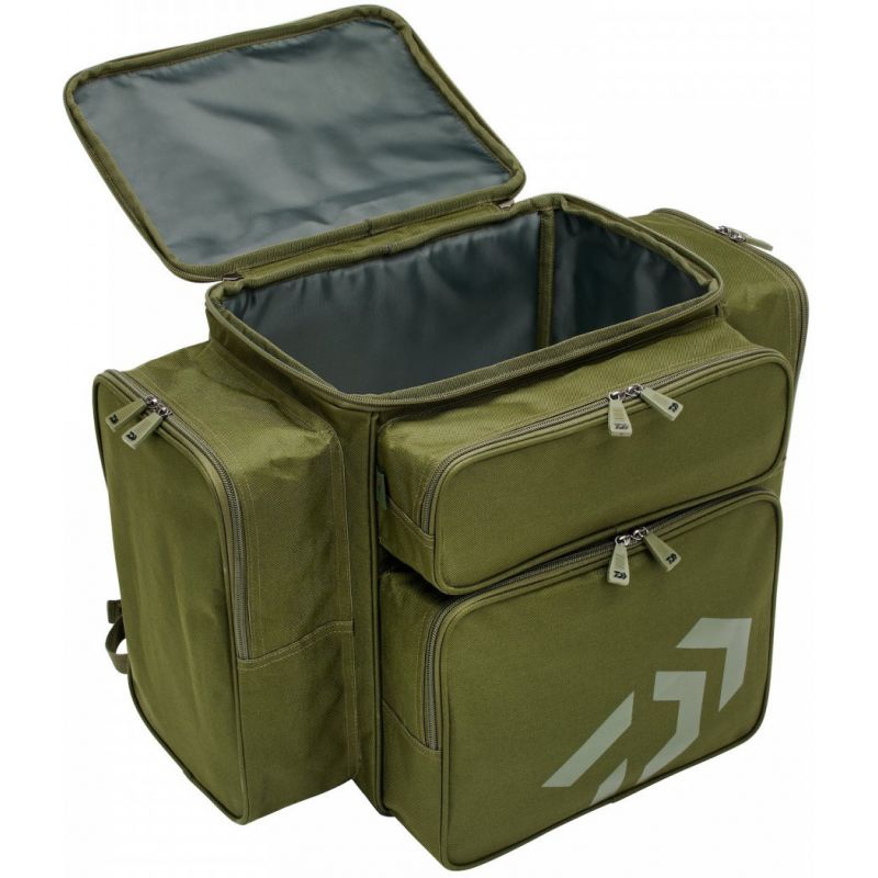PLECAK DAIWA BLACK WIDOW COMPACT 52x32x35cm PLECAK DAIWA BLACK WIDOW COMPACT 52x32x35cm