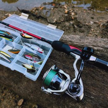 WĘDKA ROBINSON SCORPIO SPIN 2.40m 8-24g
