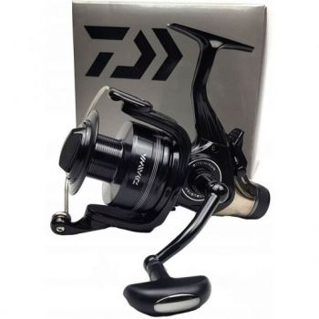 KOŁOWROTEK DAIWA BLACK WIDOW CARP BR 5000A
