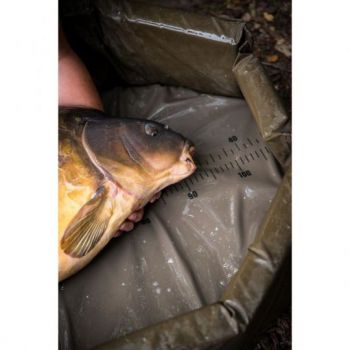 MATA FOX KOŁYSKA CARPMASTER WELDED MAT Z MIARKĄ