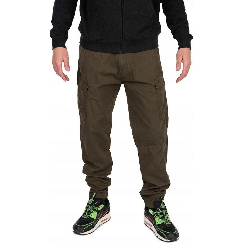SPODNIE FOX COLLECTION LW CARGO TROUSER XXL SPODNIE FOX COLLECTION LW CARGO TROUSER XXL