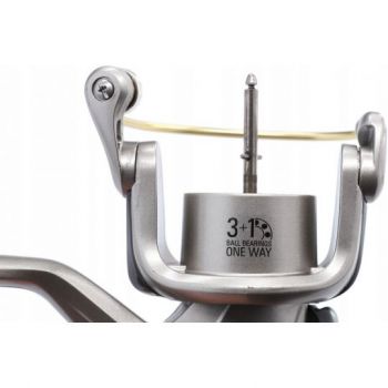 KOŁOWROTEK MIKADO SILUX 4004 RD